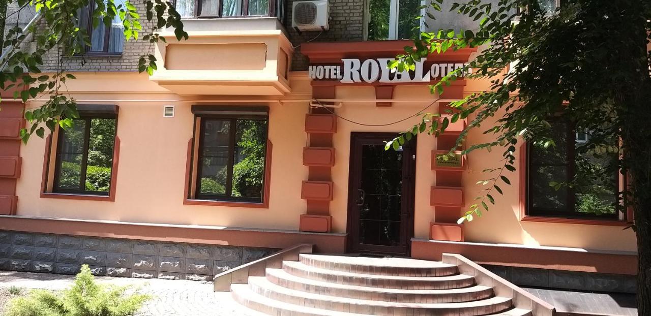 ホテル Royal Zaporizhia エクステリア 写真
