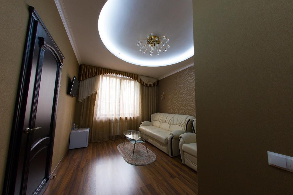ホテル Royal Zaporizhia 部屋 写真