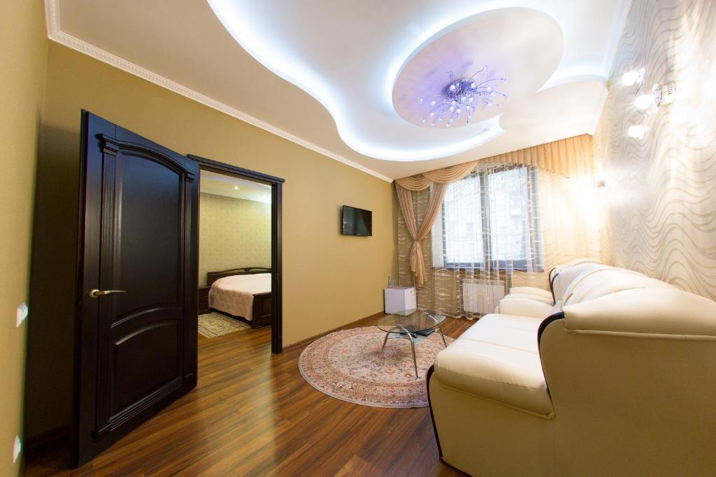 ホテル Royal Zaporizhia 部屋 写真